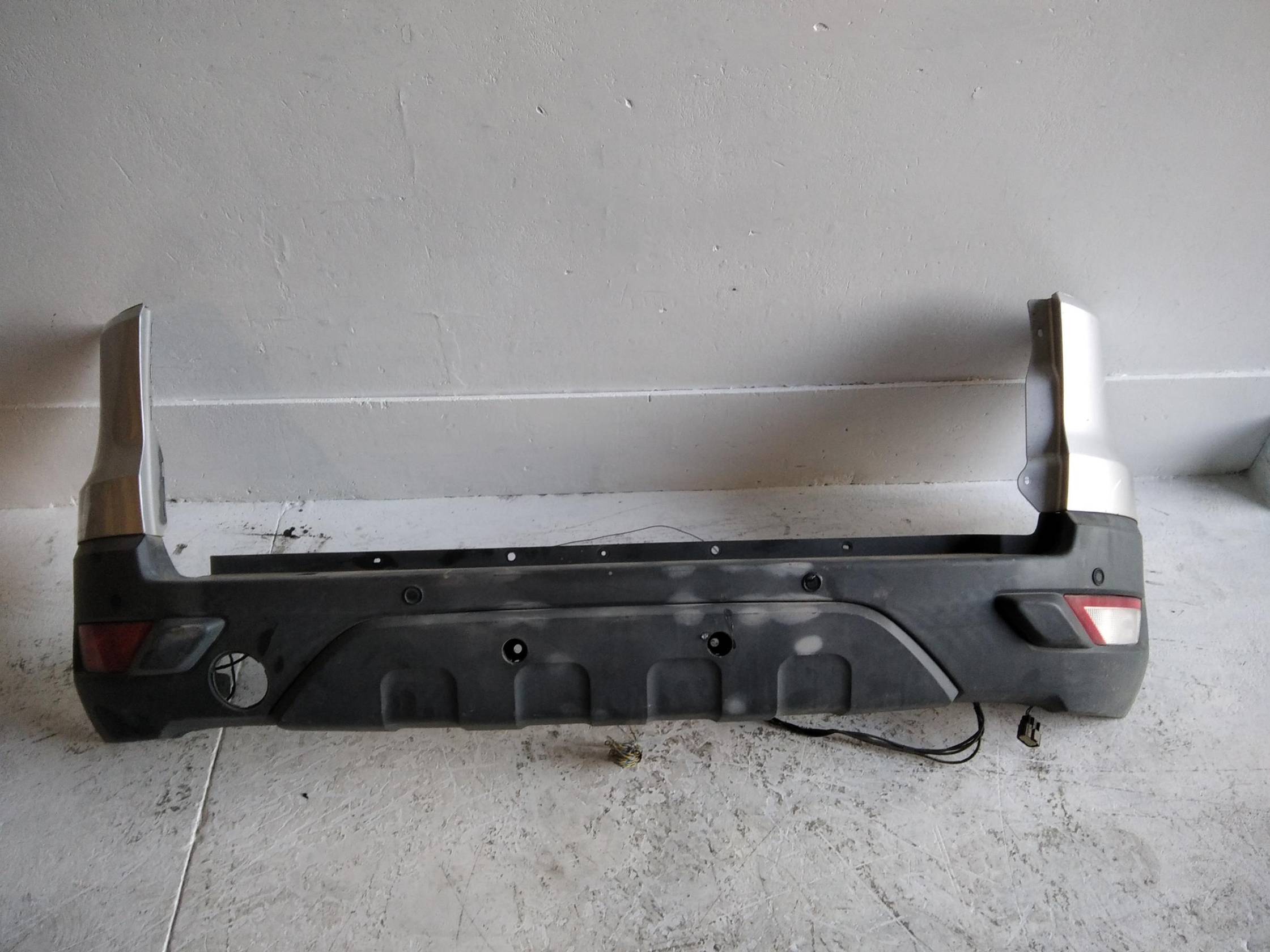 Paraurti post. centr.